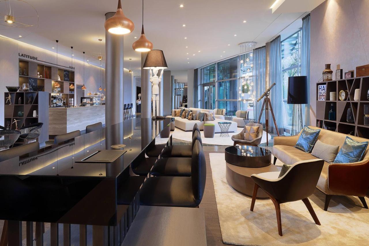 Le Meridien Hamburg Ngoại thất bức ảnh The interior of a typical apartment